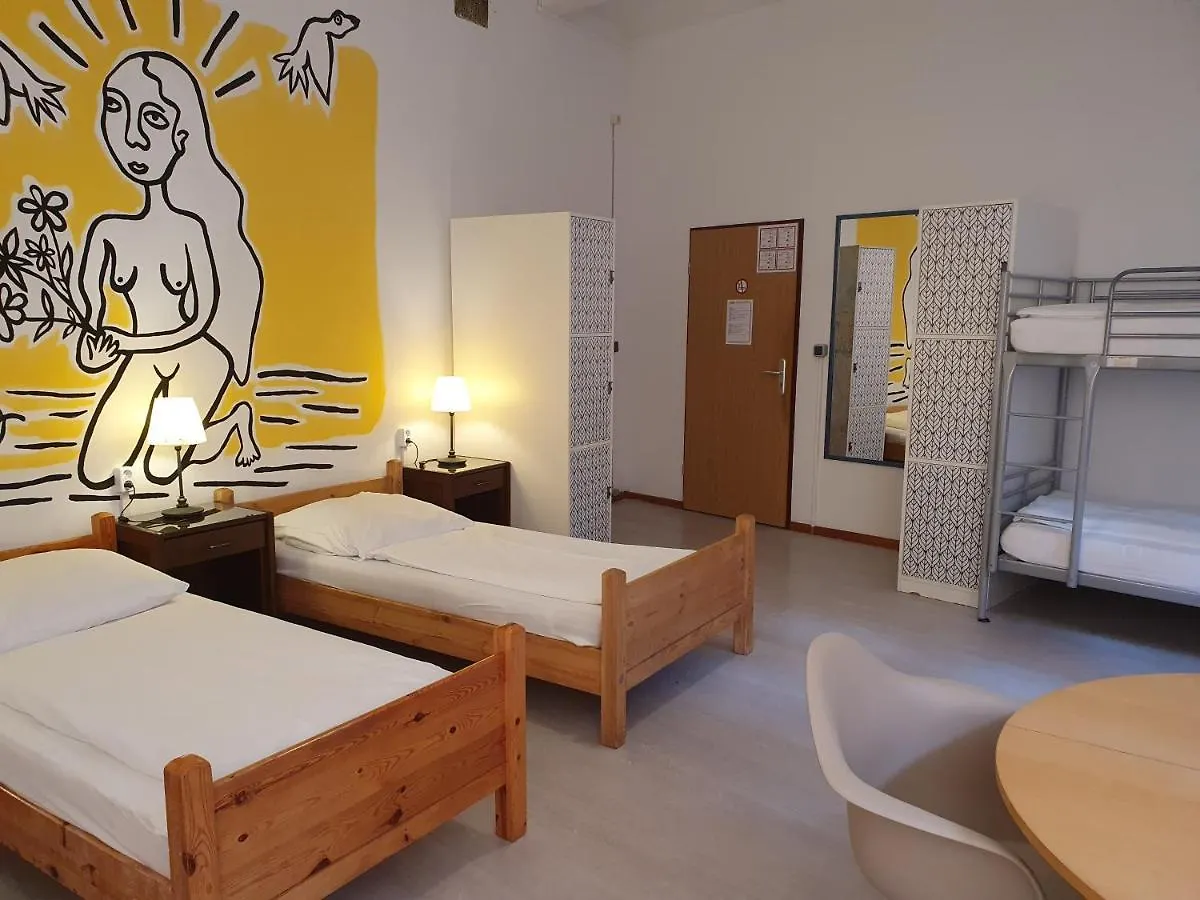 Die Fabrik - baxpax Hotel Berlin
