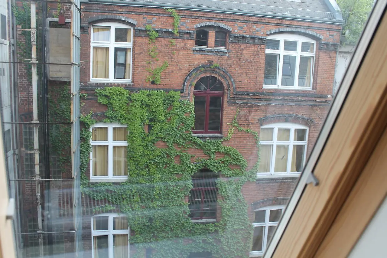 Hostel Die Fabrik - baxpax Hotel Berlin